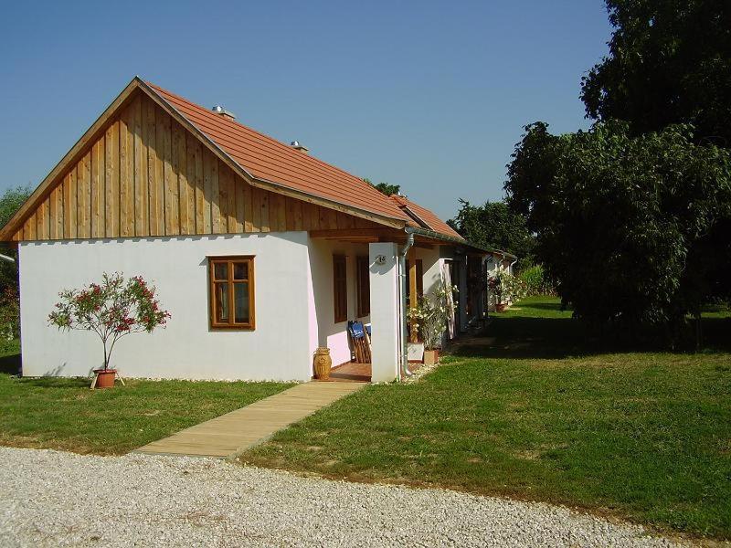 Martonvendeghaz 1 Villa Gelse Екстериор снимка